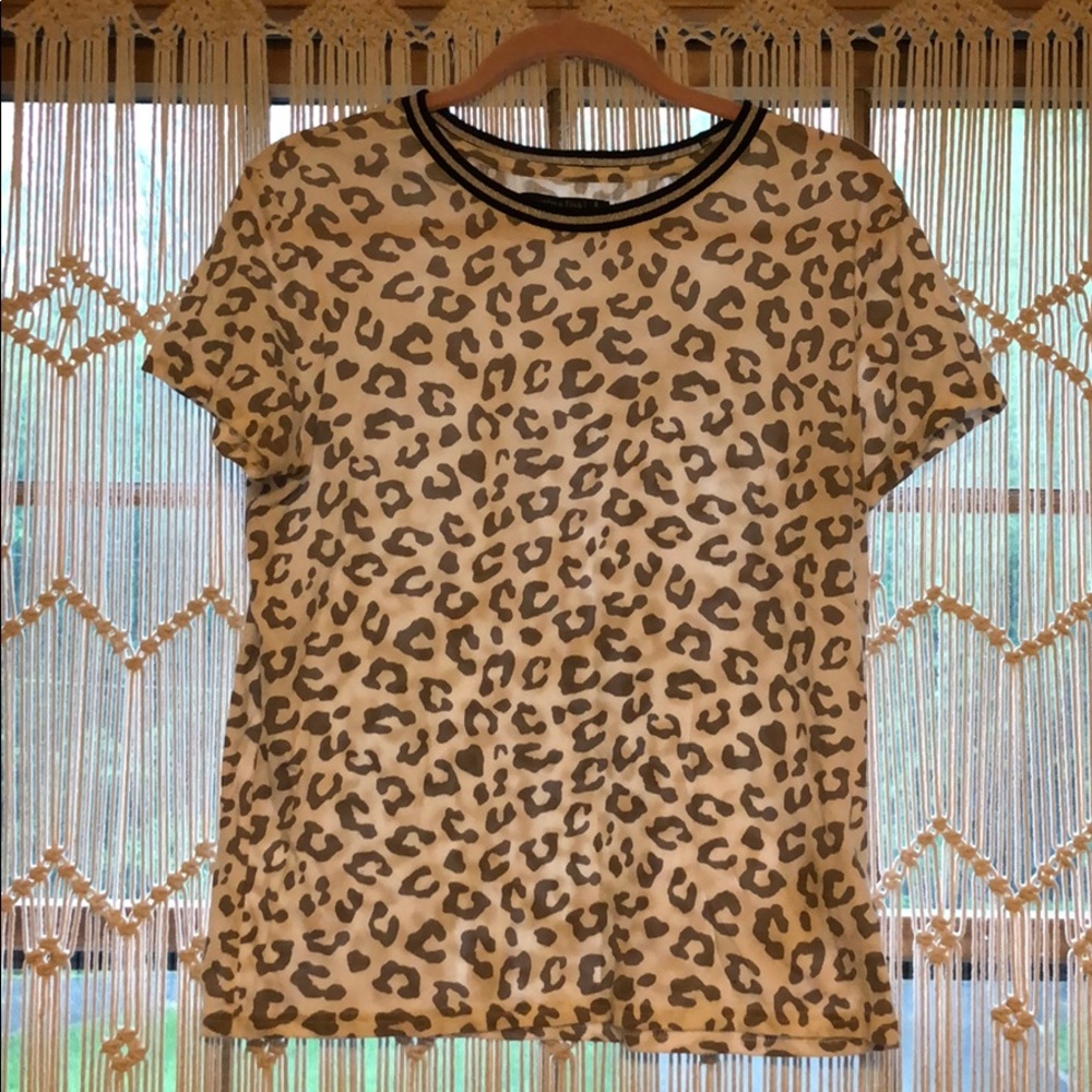 Cheetah print tee shirt